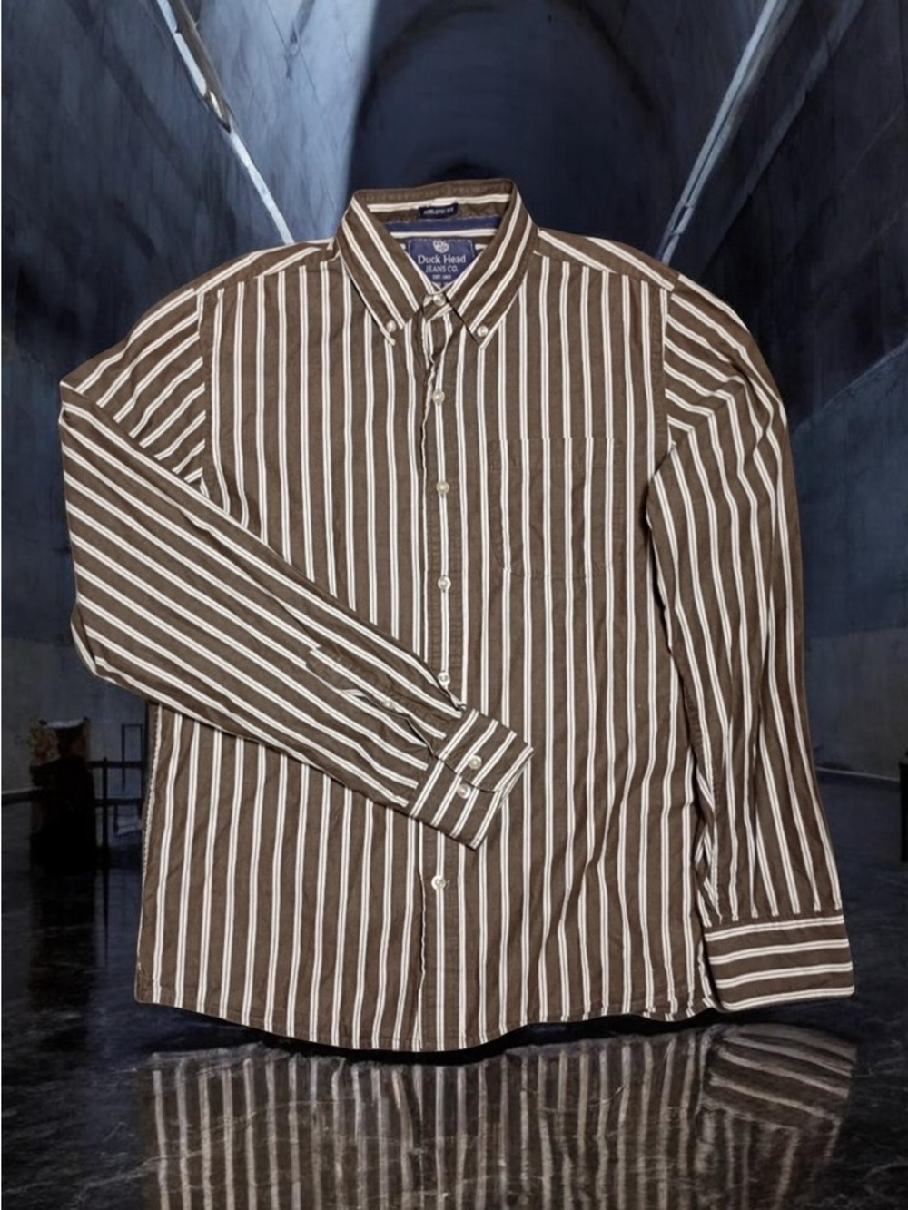 Men's Duck Head Size Large Athletic Fit Button Down Long Sleeve Striped Shirt